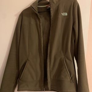 COPY - Woman’s north face olive green fleece jacket size large
